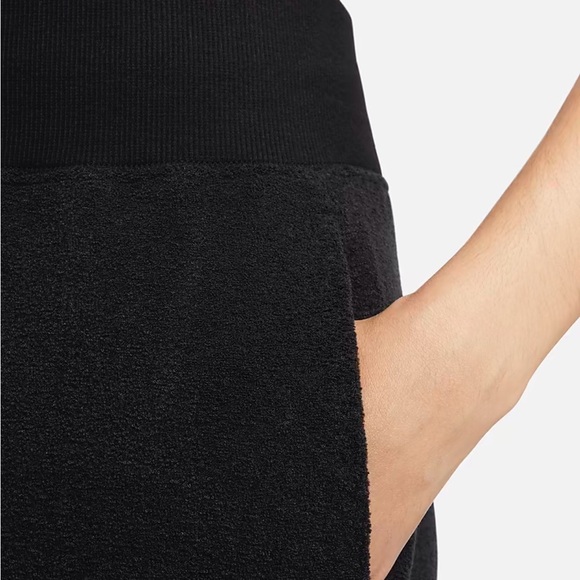 Nike Sportswear Phoenix Plush Sweatpants Women’s - Picture 4 of 7